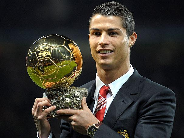 Cristiano Ronaldo celebrates winning the 2008 Ballon d’Or after his successful Manchester United season.